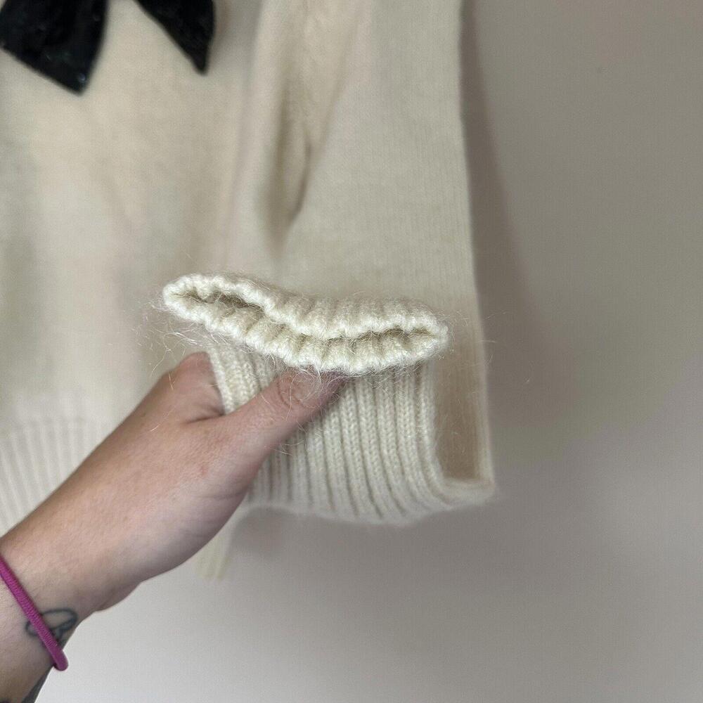 Saint Laurent  BOW SWEATER IN IVORY WOOL AND MOHAIR AND BLACK SEQUINS IN CREAM - Picture 3 of 9